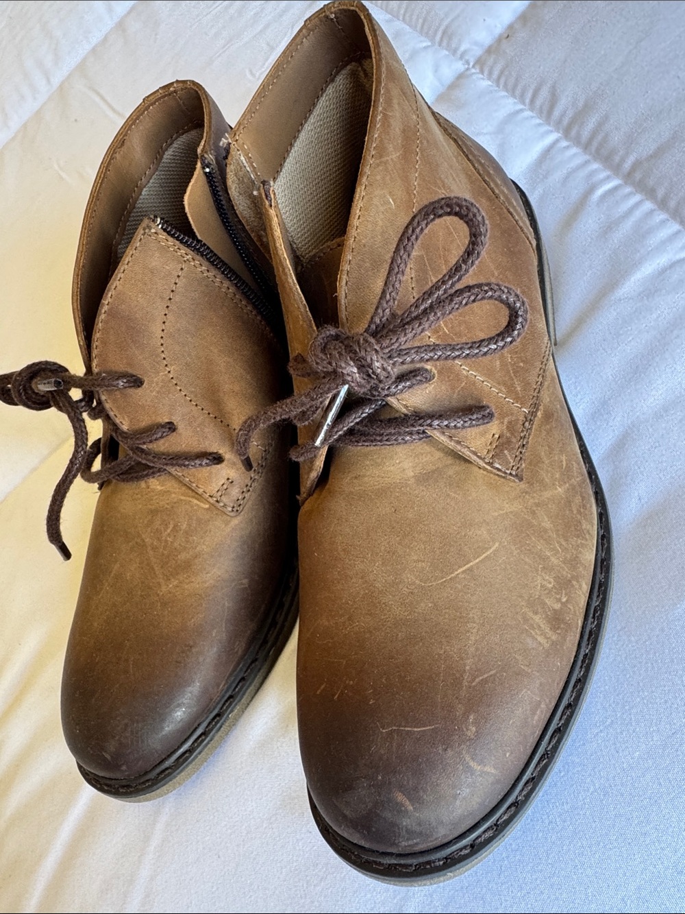 Johnston & Murphy Brown Leather Chukka Boots - Tan Upper, Dark Brown Laces